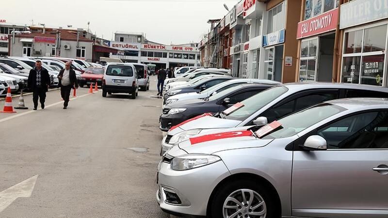 İkinci el otomobil fiyatları düşecek mi?