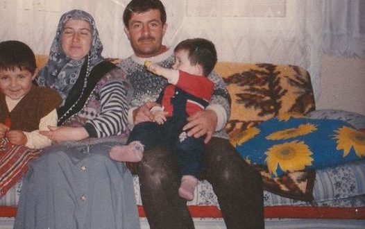 Atmış beş yaşına girmiş